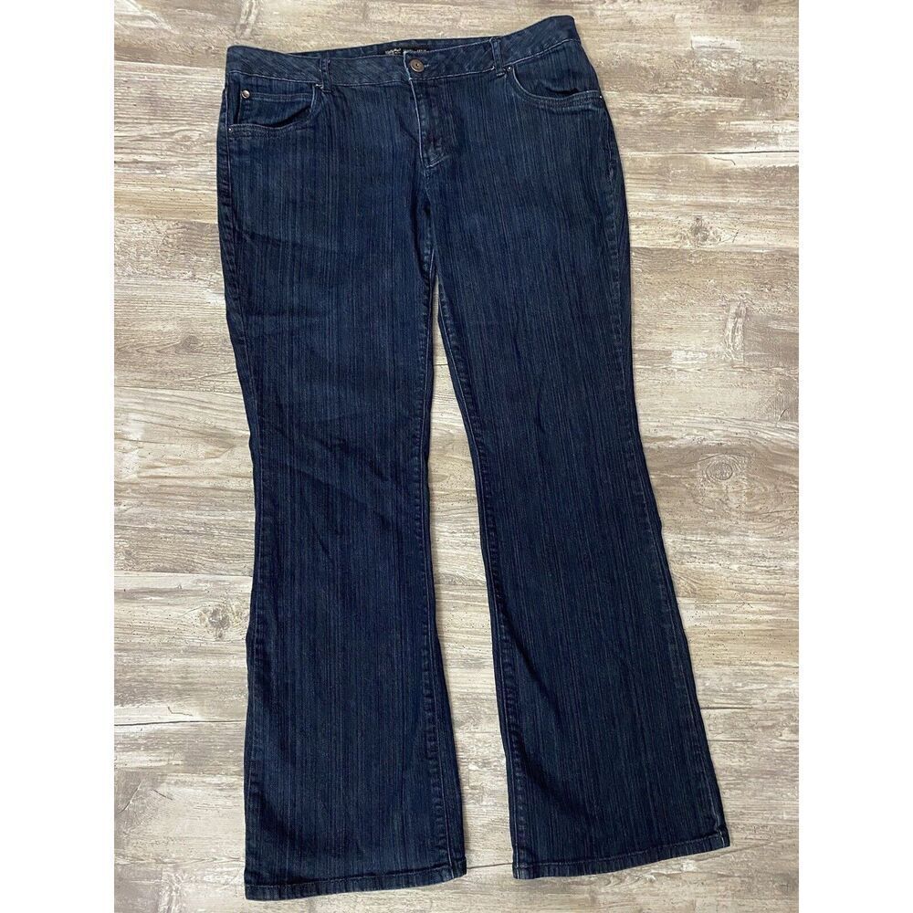 Massimo Curvy Fit Boot Cut Mid-Rise Jeans Women’s Size 14